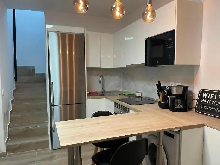 הוילה מספאלומס Zen House בית נופש